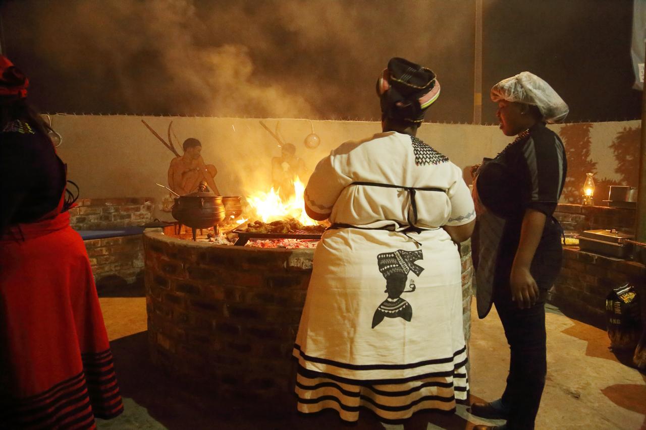 The Backpack Shack Hostel Mosselbaai Buitenkant foto